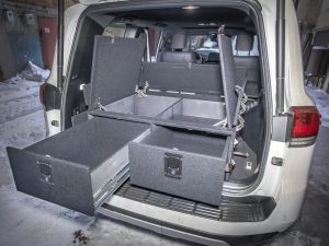Органайзер для Toyota Land Cruiser 300 (2 выдв.ящика+клав.замки+спальник)