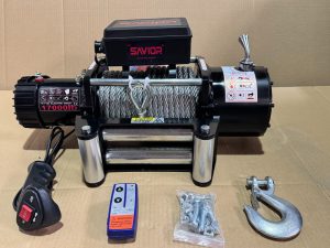 Электрическая автомобильная лебедка со стальным тросом 24V Electric Winch SAVIOR 17000 lbs 7718 кг. Артикул: EWZ17000S24V